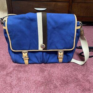 Coach F70201 Voyage Canvas Shoulder Bag Blue.